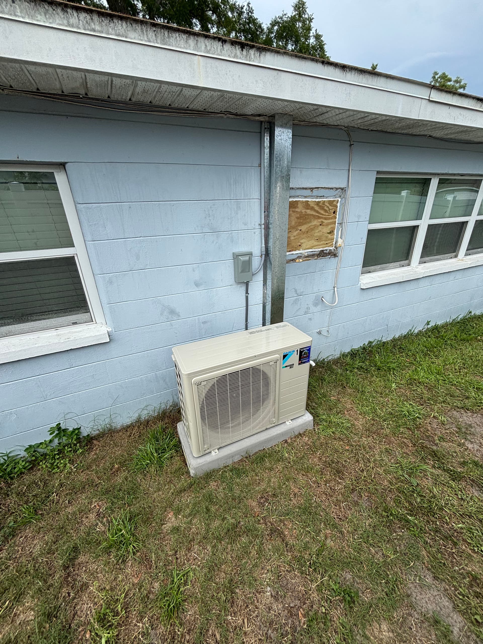 Gallery photos for Window AC Swapped for a High-Efficiency Daikin Mini-Split Heat Pump: Image #3