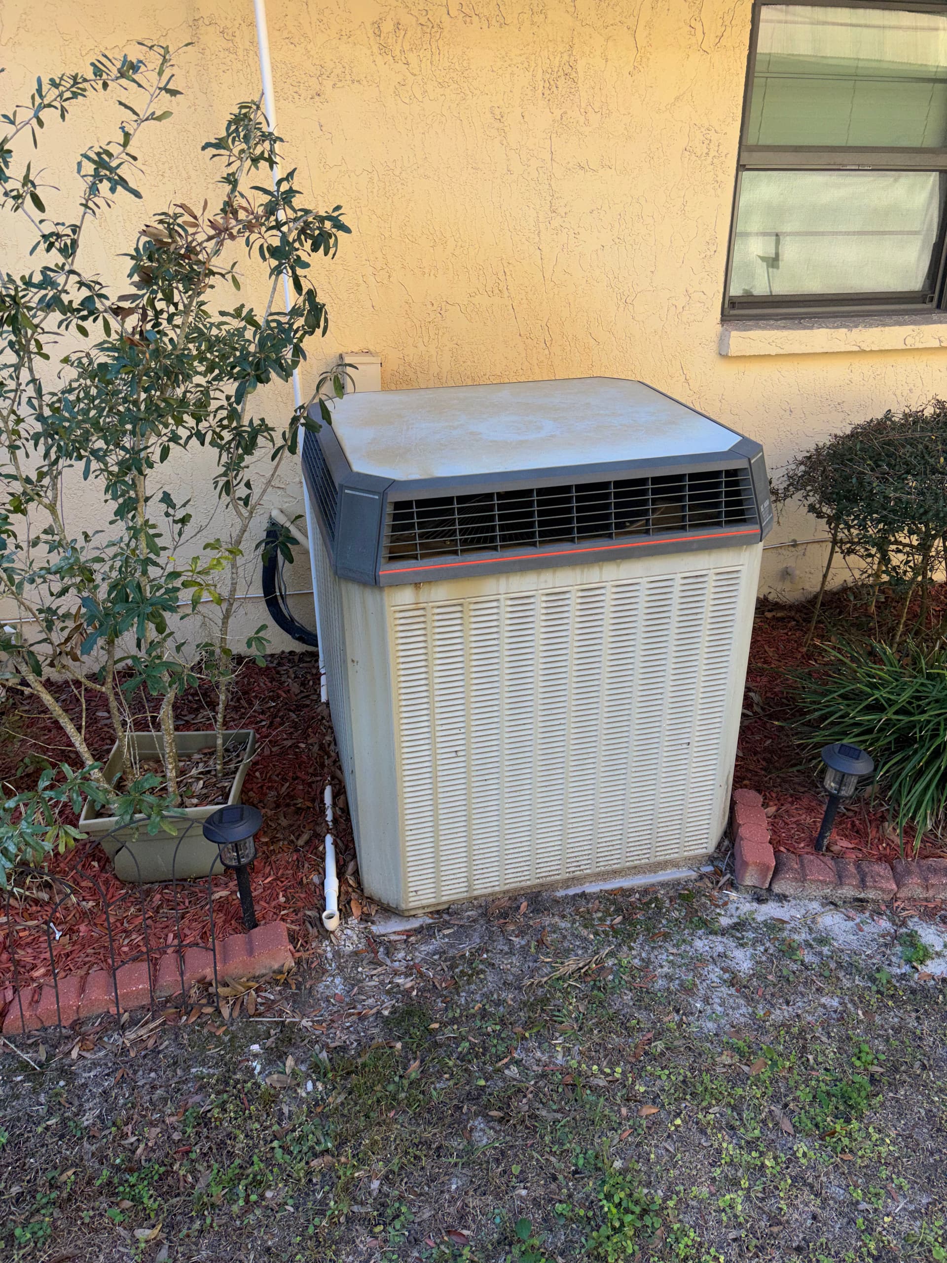 Gallery photos for New HVAC Install in Tampa: Image #3