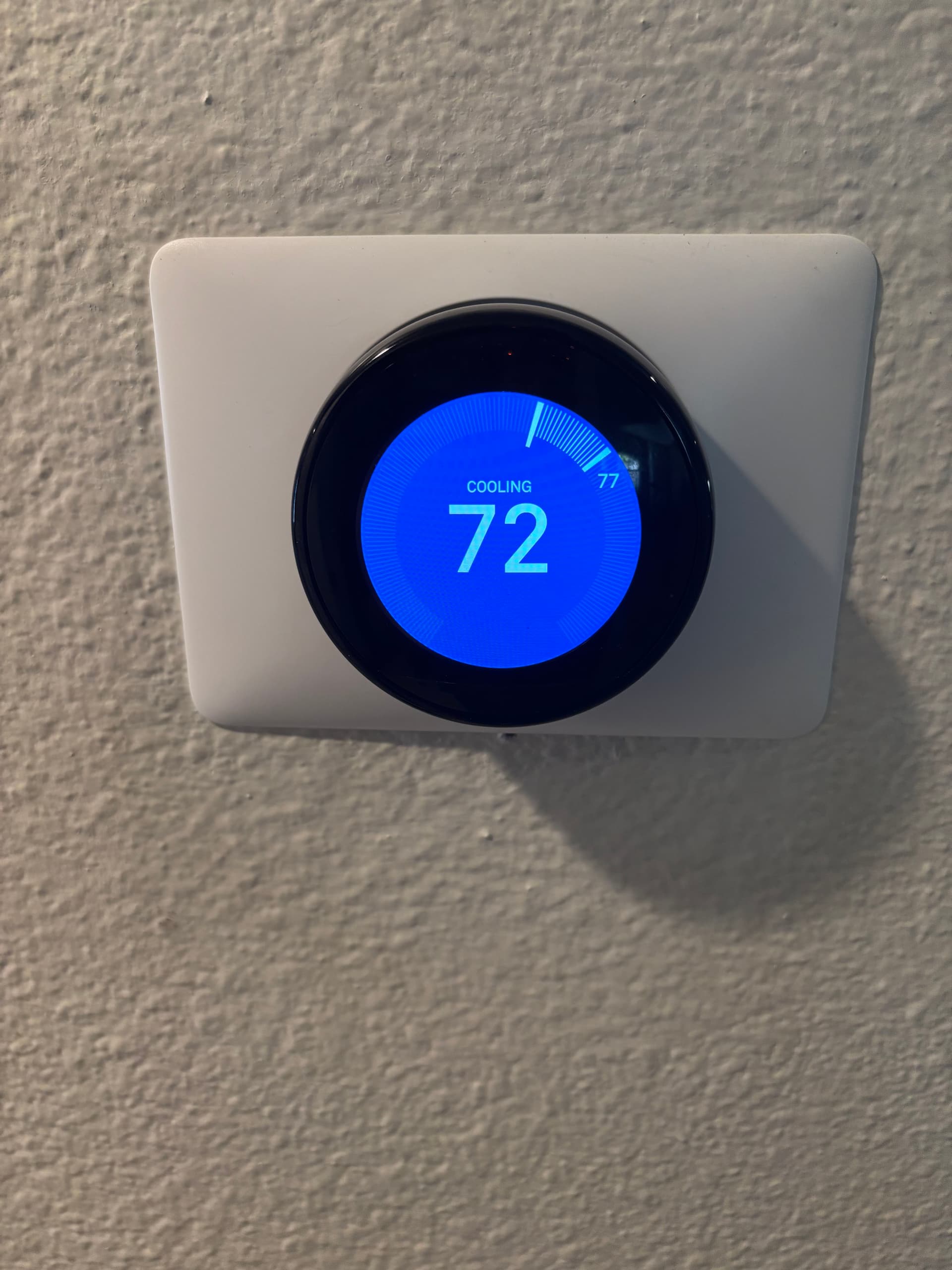 Not Sure Which Thermostat Fits Your Home? We Can Help image