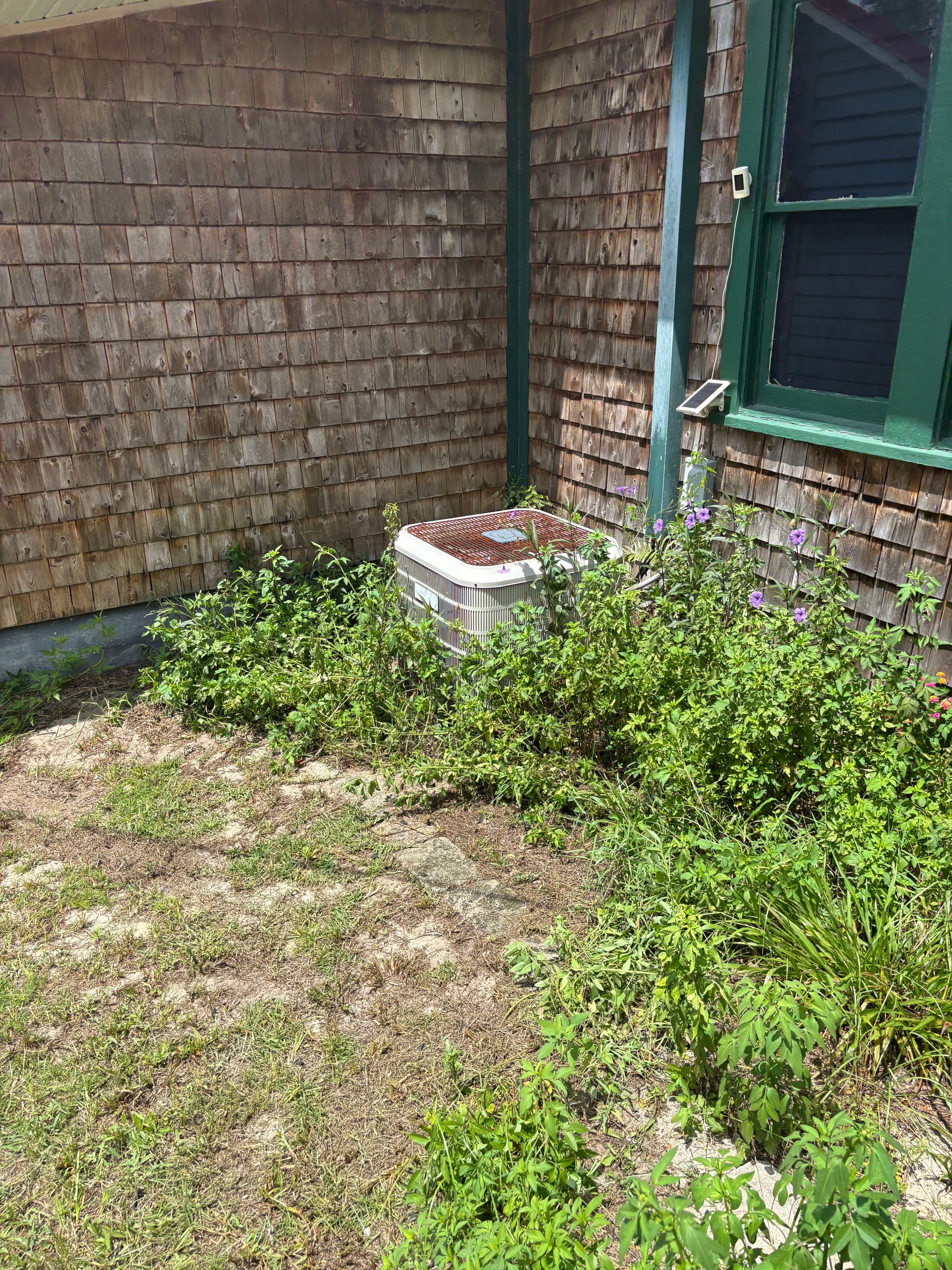 Gallery photos for Should You Repair or Replace Your AC? Here's How We Decide: Image #1