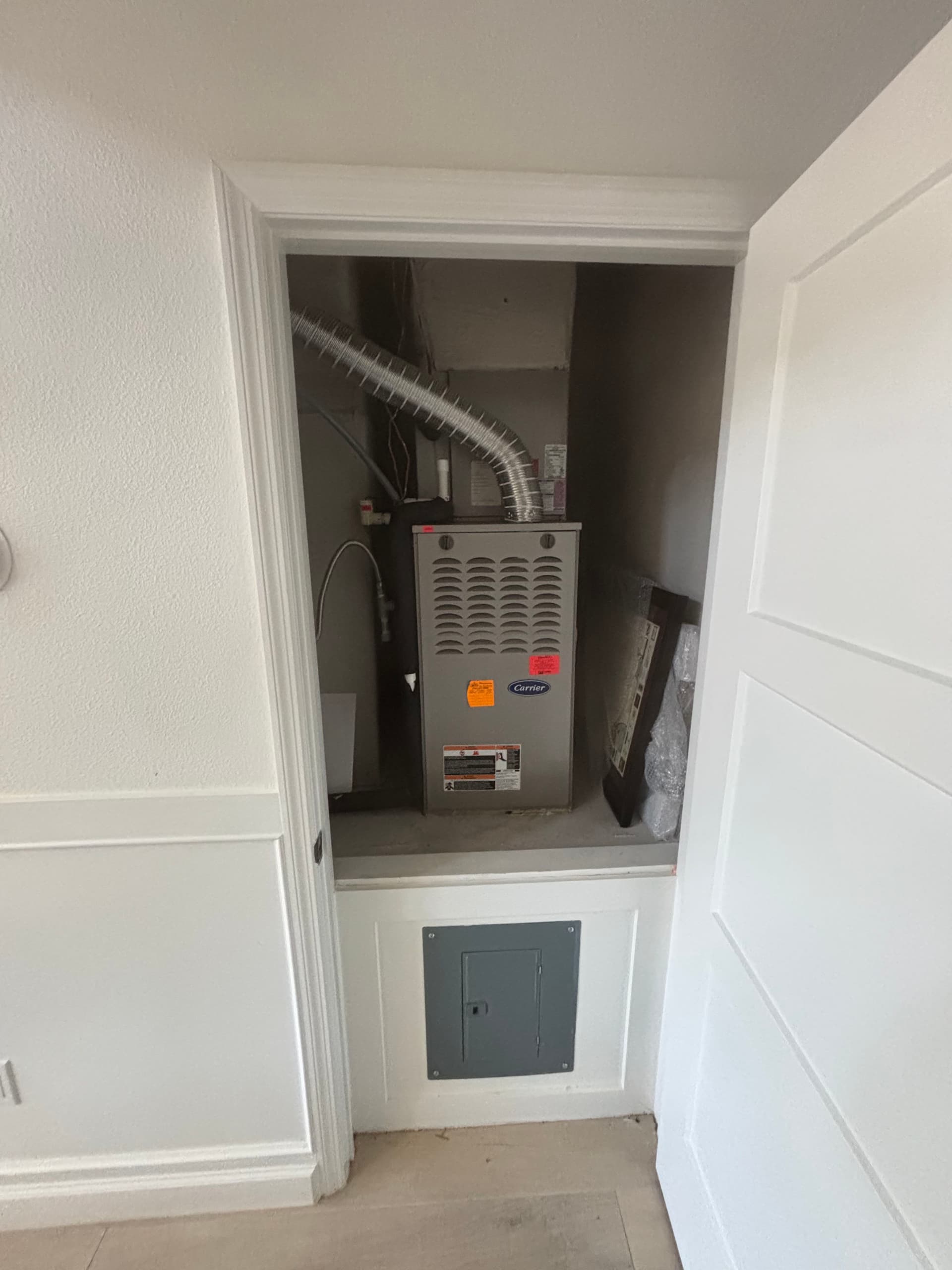 Gallery photos for Old Furnace and AC Swapped for a High-Efficiency Variable Speed System: Image #2