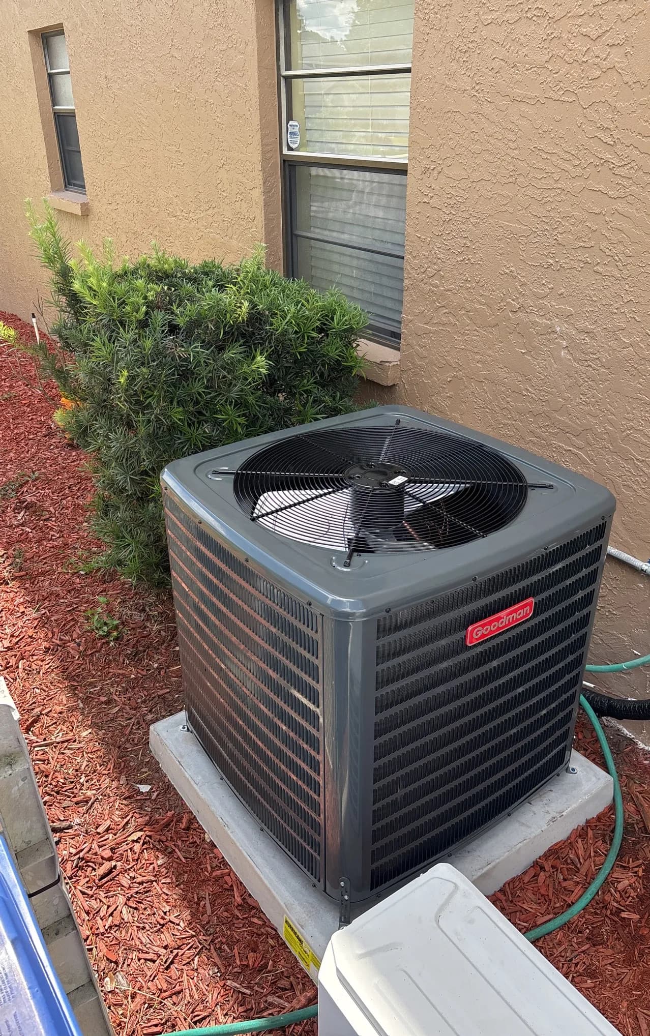 Gallery photos for High-Efficiency Heat Pump System Swap With New Return Flex: Image #4