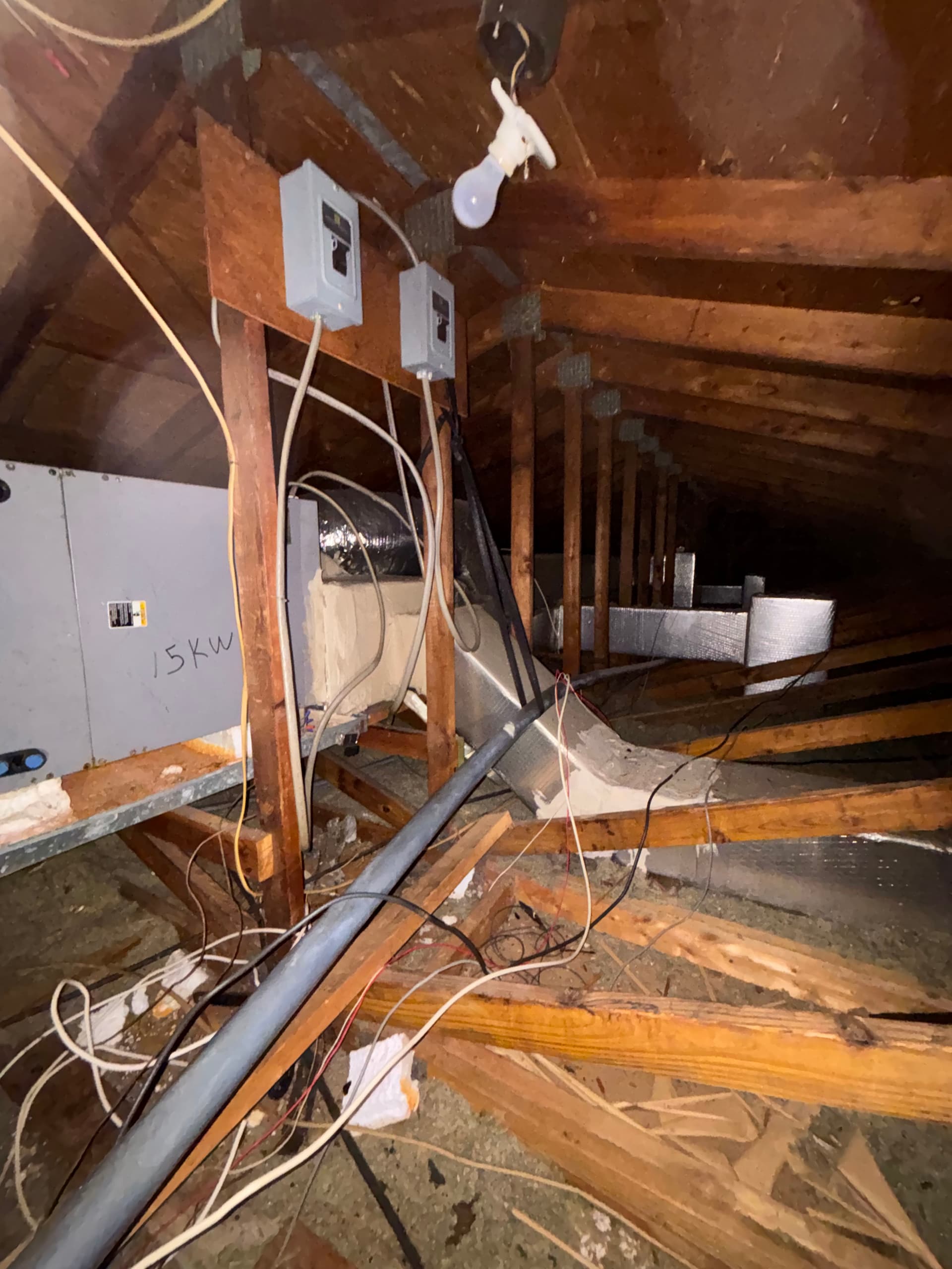 Gallery photos for Expert HVAC System Tune-Up in Cozy Attic: Image #3