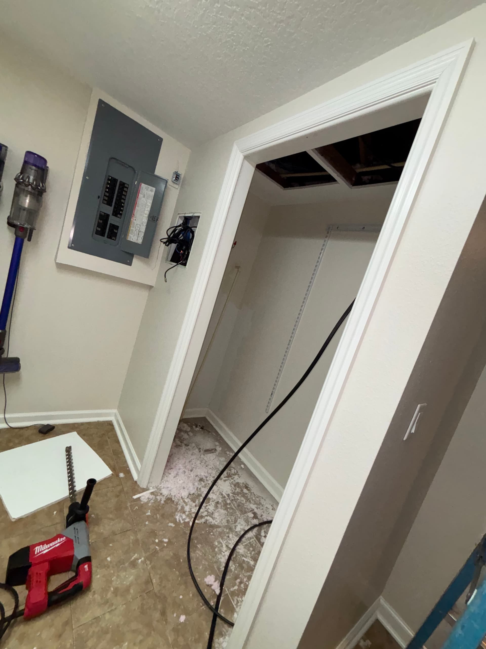 Air Handler Relocation and UV Air Cleaner Installation in a Tight Closet Space image
