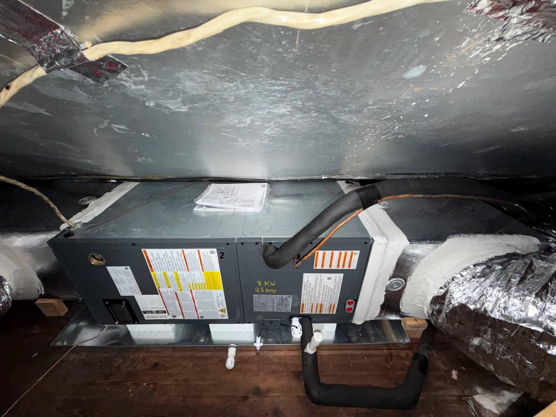 Gallery photos for Full HVAC Makeover with New Heat Pump and Redesigned Ductwork: Image #9