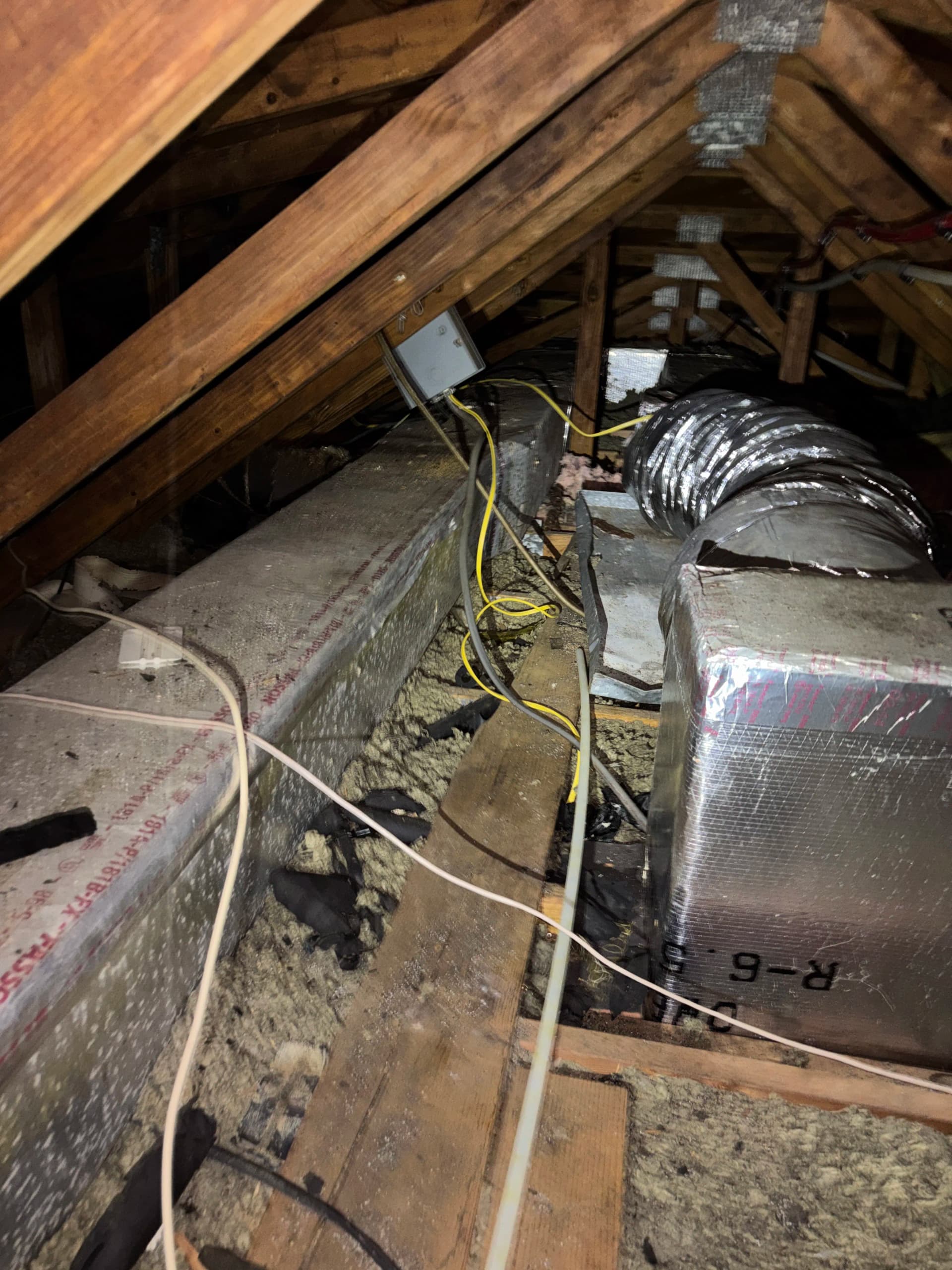 Gallery photos for What a Duct Inspection Actually Finds in Your Attic: Image #2