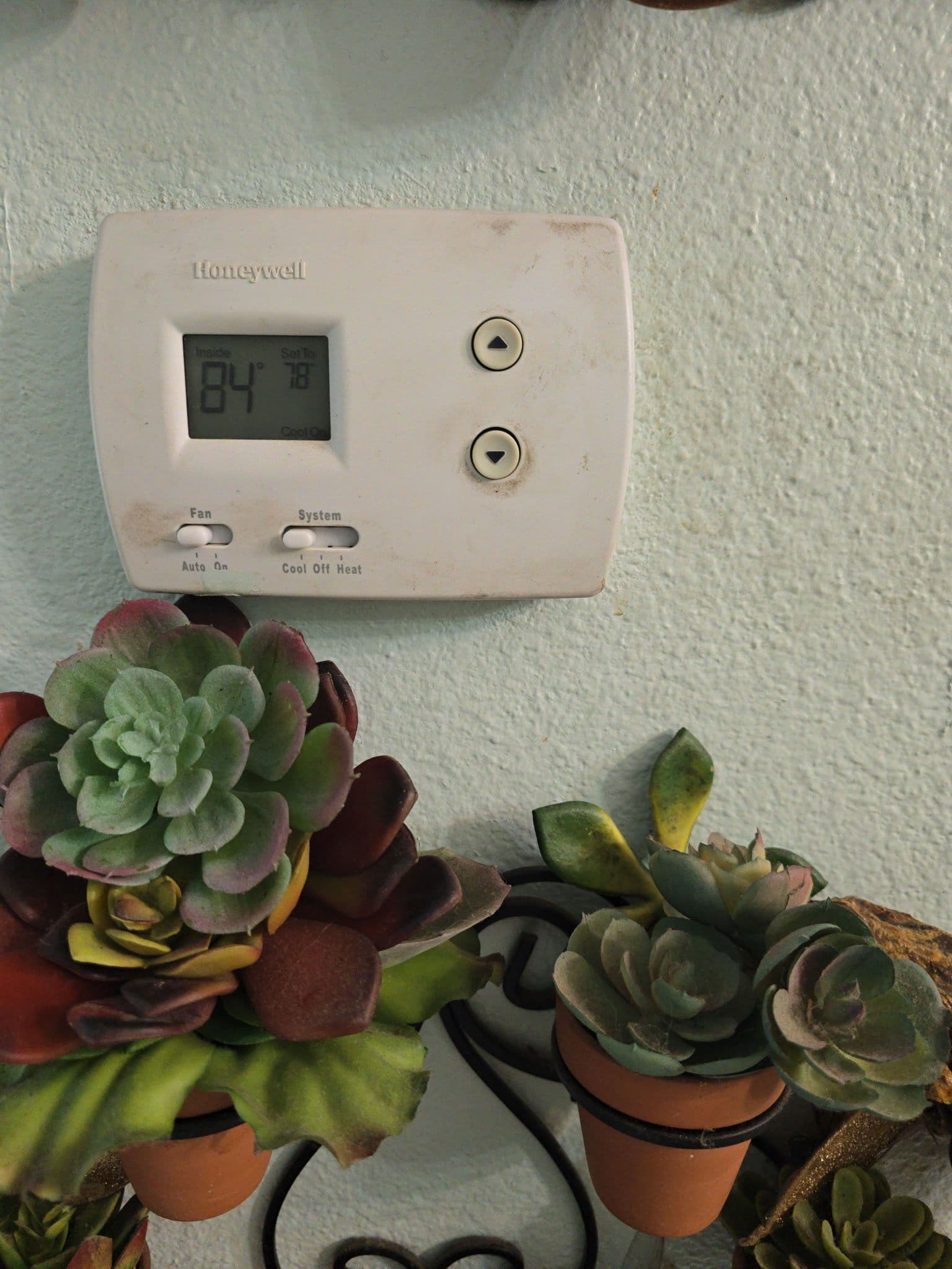 Gallery photos for 4-Ton AC Replacement That Actually Gets the Job Done: Image #2