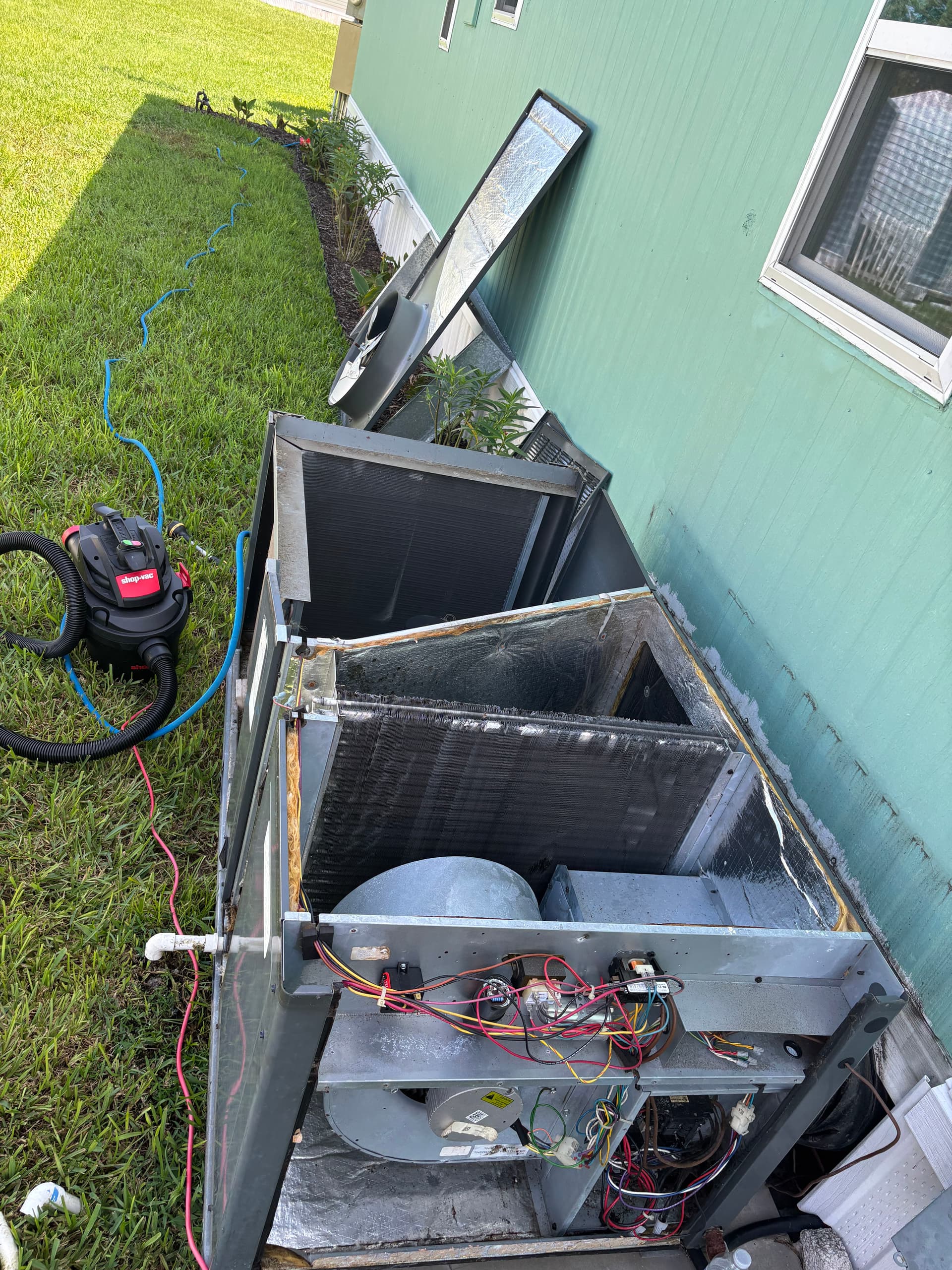 Gallery photos for Package Unit AC Maintenance That Actually Makes a Difference: Image #2