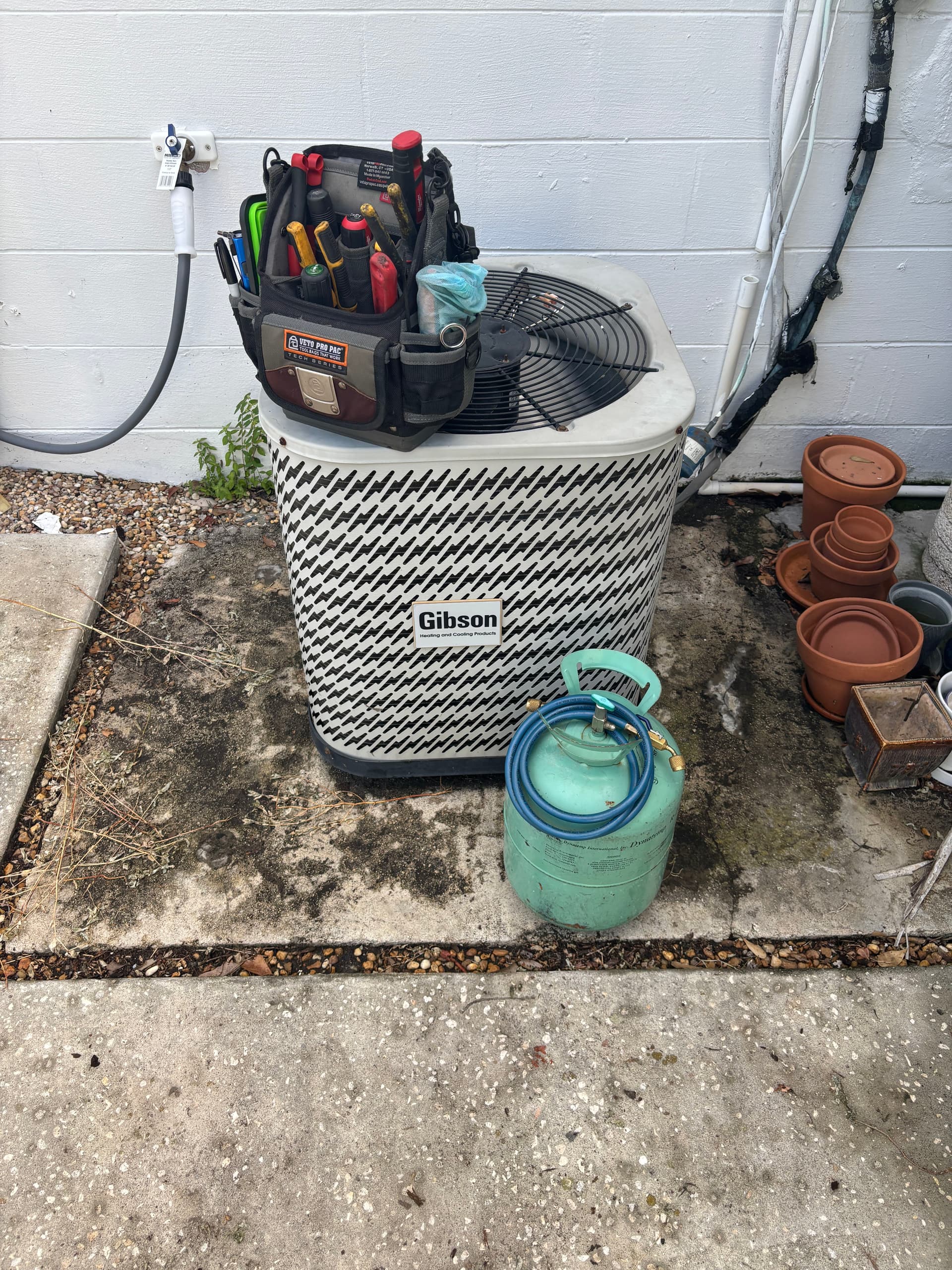 Gallery photos for This Old AC Unit Just Needed a Proper Deep Clean: Image #6