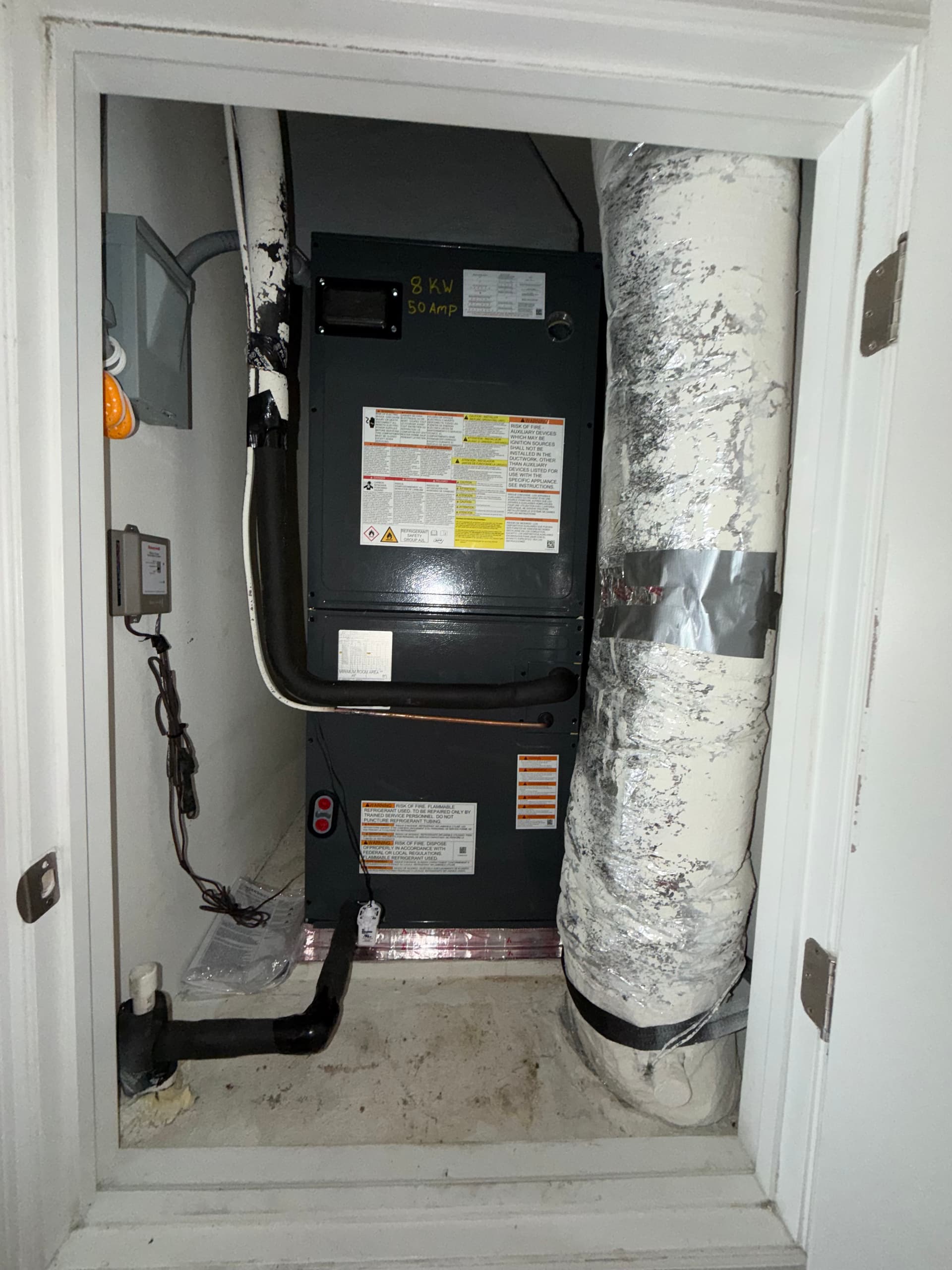 Gallery photos for Full Heat Pump Upgrade with New Air Handler and Smart Thermostat: Image #4