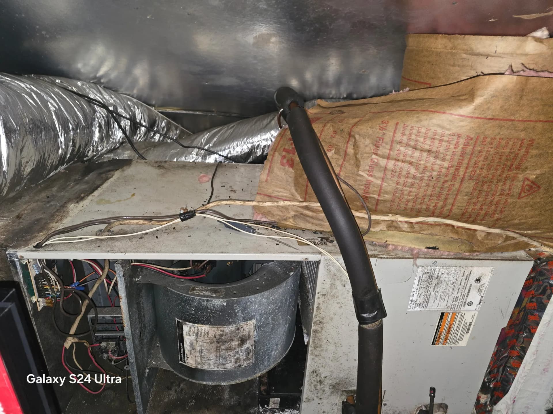 Gallery photos for Full HVAC Makeover with New Heat Pump and Redesigned Ductwork: Image #2
