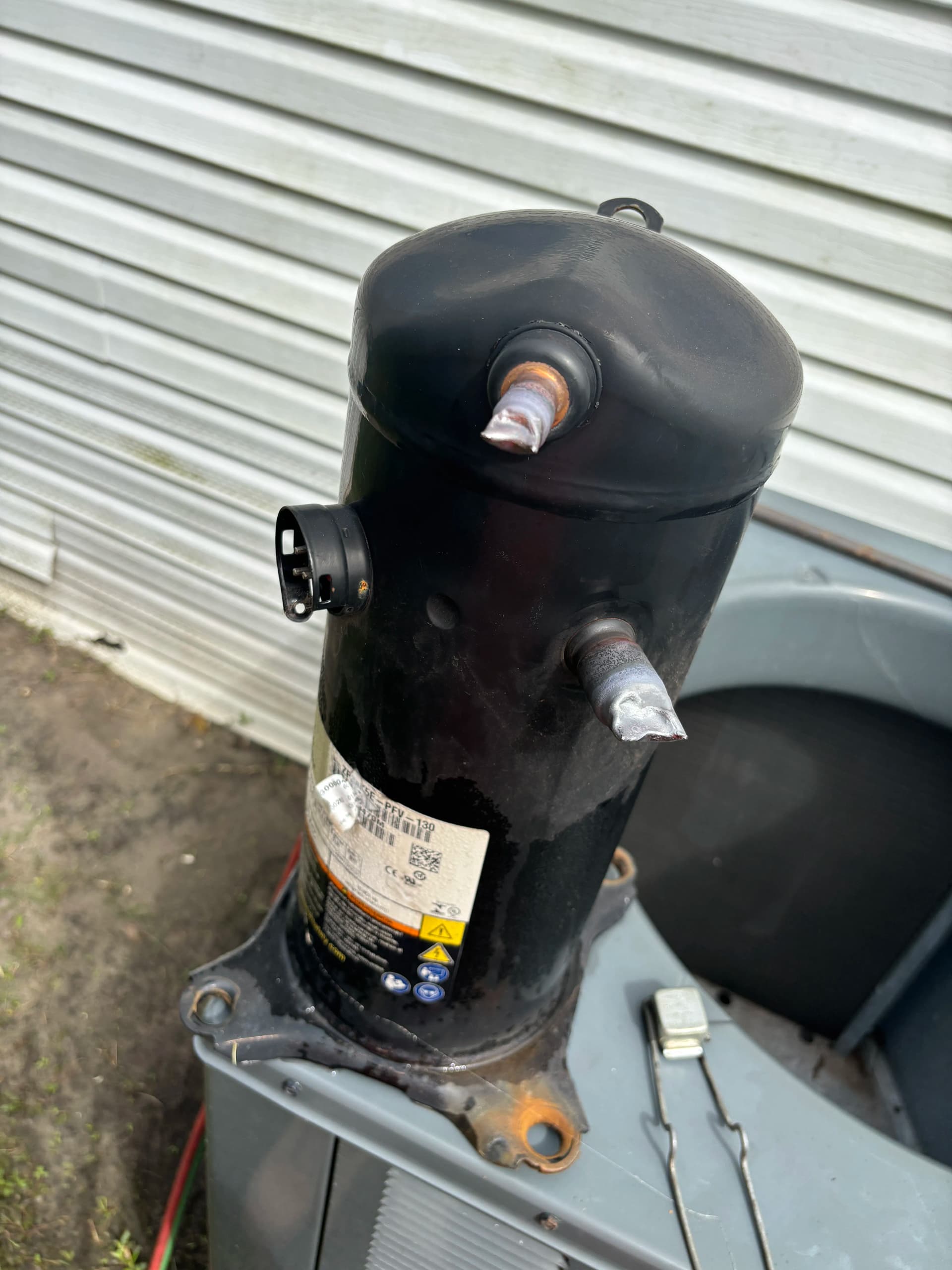 Gallery photos for Goodman AC Compressor Replacement Gets Cold Air Flowing Again: Image #1