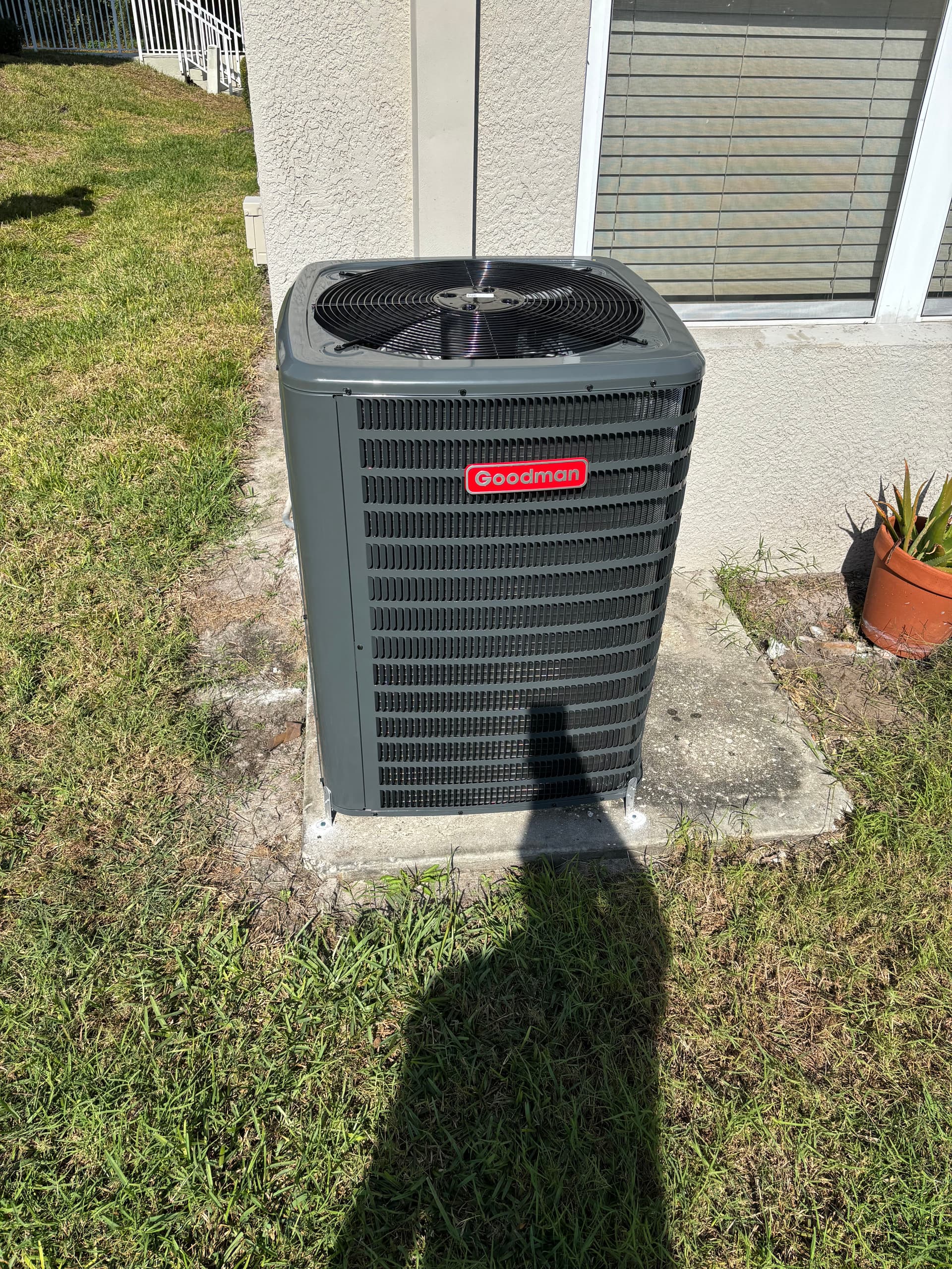 Gallery photos for Seamless 3-Ton Heat Pump Replacement: Image #2