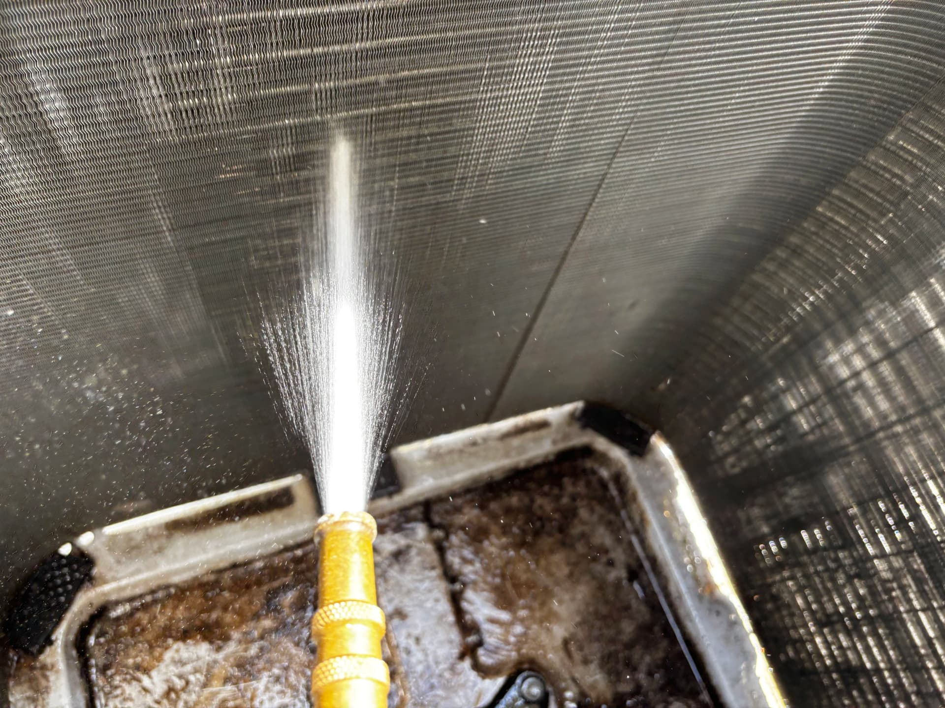 Gallery photos for Full AC Tune-Up Inside and Out - Here's What It Actually Looks Like: Image #8